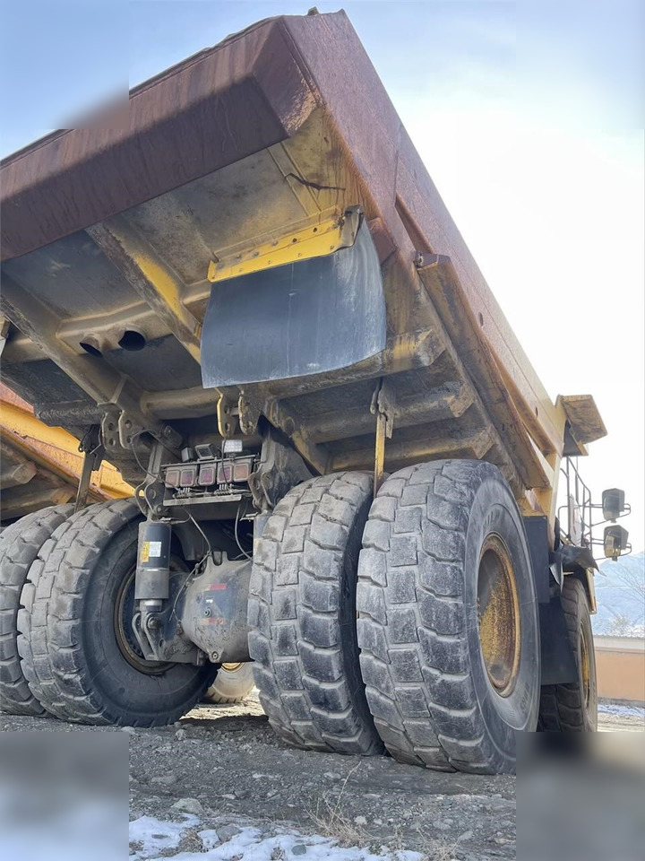 2011 KOMATSU HD465-7 - Kastiga kallur/ Kiviveoauto: pilt 5 2011 KOMATSU HD465-7 - Kastiga kallur/ Kiviveoauto: pilt 5