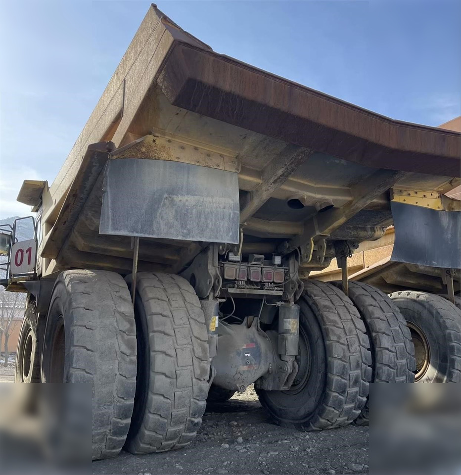 2011 KOMATSU HD465-7 - Kastiga kallur/ Kiviveoauto: pilt 3 2011 KOMATSU HD465-7 - Kastiga kallur/ Kiviveoauto: pilt 3