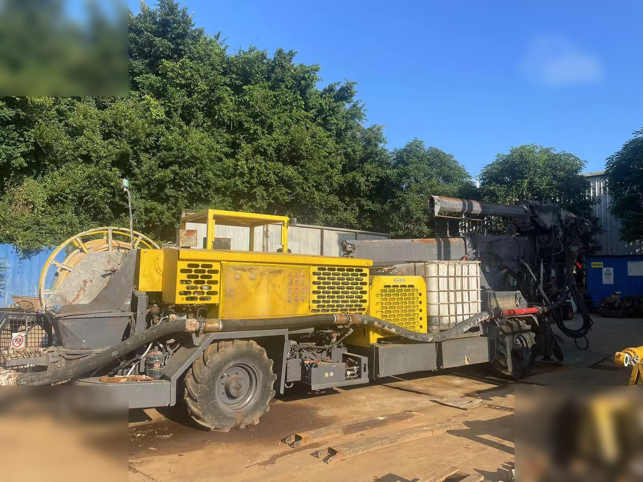 2016 EPIROC MEYCO ME5 - Tunneli sisetreimismasin: pilt 2 2016 EPIROC MEYCO ME5 - Tunneli sisetreimismasin: pilt 2