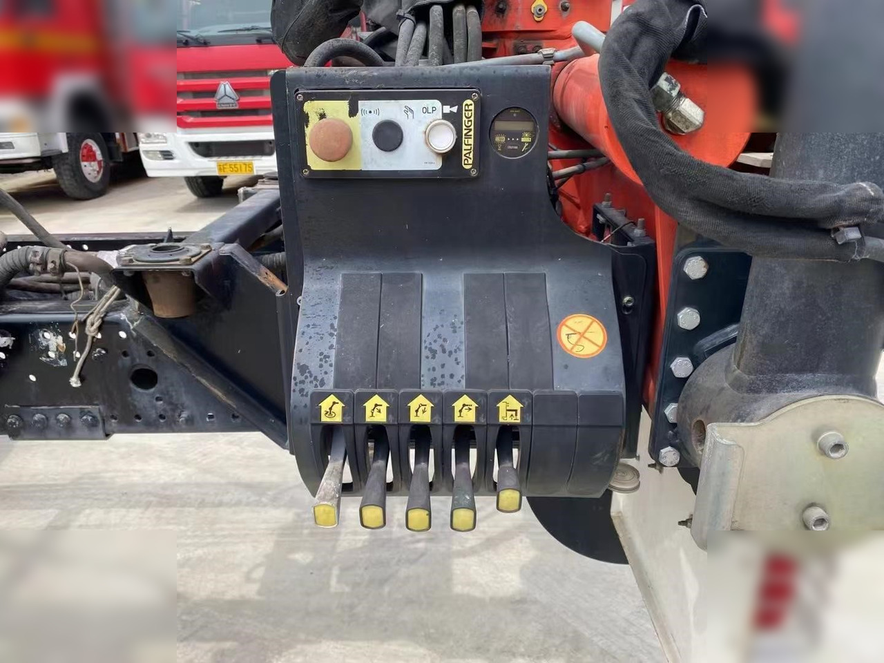 2016 PALFINGER PK7501 MOUNTED ON 2006 MAN D20 - Kraana-manipulaator: pilt 3 2016 PALFINGER PK7501 MOUNTED ON 2006 MAN D20 - Kraana-manipulaator: pilt 3