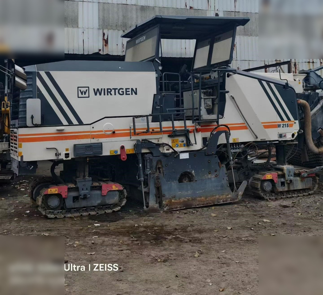 2021 WIRTGEN W215 - Külmhöövel: pilt 2 2021 WIRTGEN W215 - Külmhöövel: pilt 2
