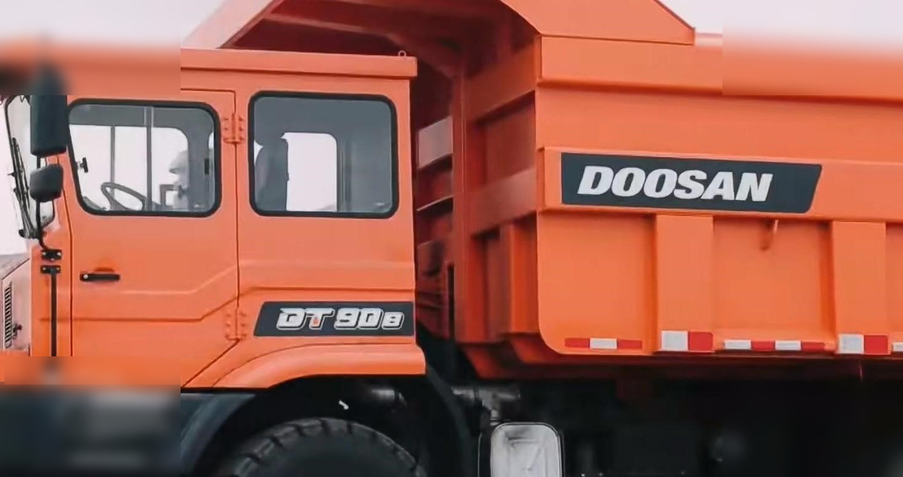 2022 DOOSAN DT90B - Kastiga kallur/ Kiviveoauto: pilt 1 2022 DOOSAN DT90B - Kastiga kallur/ Kiviveoauto: pilt 1