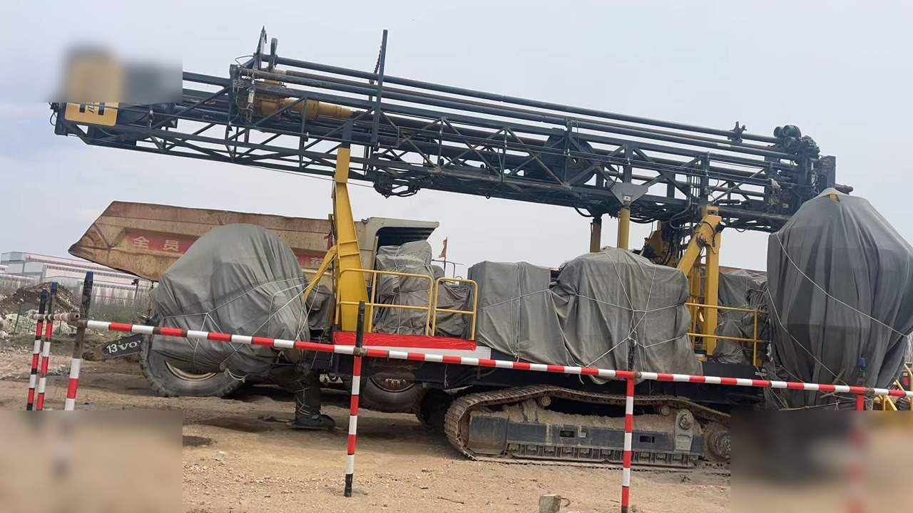 2023 ATLAS COPCO DM75 - Puurimisplatvorm: pilt 1 2023 ATLAS COPCO DM75 - Puurimisplatvorm: pilt 1