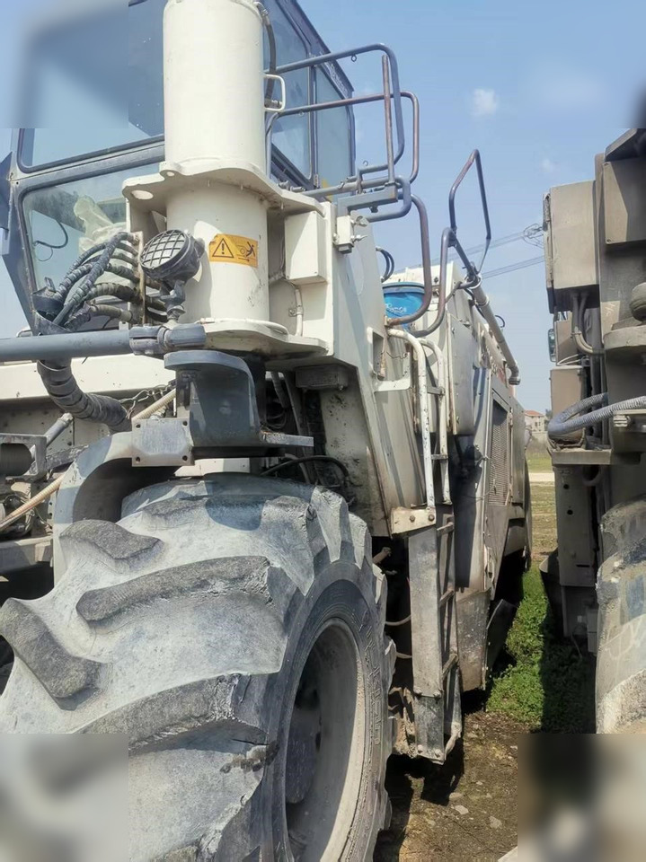 WIRTGEN WR2500 - Pinnasetasandaja: pilt 4 WIRTGEN WR2500 - Pinnasetasandaja: pilt 4