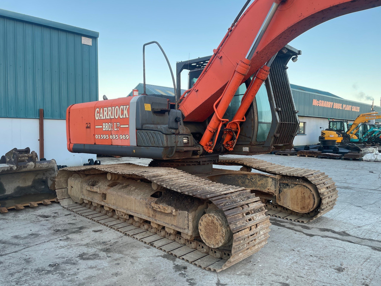 HITACHI ZX280LC-3 - Ehitusmasinad - Lintekskavaator: pilt 4 HITACHI ZX280LC-3 - Ehitusmasinad - Lintekskavaator: pilt 4