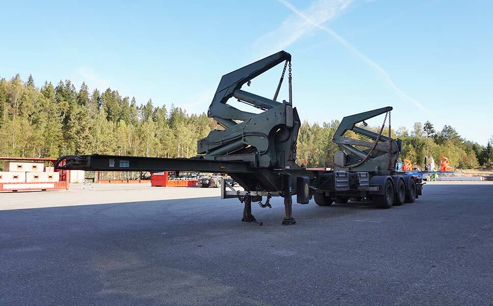 Hammar 195 S, Sideloader, 33 tonnes SWL (20'-40') - Konteinerveduk/ Tõstukiga poolhaagis: pilt 3 Hammar 195 S, Sideloader, 33 tonnes SWL (20'-40') - Konteinerveduk/ Tõstukiga poolhaagis: pilt 3