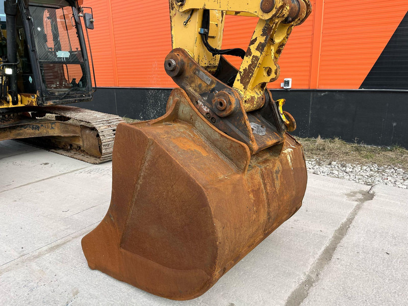 Lintekskavaator Caterpillar 320 E AC / CENTRAL LUBRICATION: pilt 9