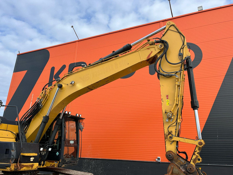 Lintekskavaator Caterpillar 320 E AC / CENTRAL LUBRICATION: pilt 11