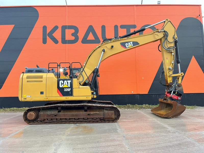 Caterpillar 326 FL 3D / ROTOTILT / AC / CENTRAL LUBRICATION / AUXILIARY HEATER - Lintekskavaator: pilt 5 Caterpillar 326 FL 3D / ROTOTILT / AC / CENTRAL LUBRICATION / AUXILIARY HEATER - Lintekskavaator: pilt 5