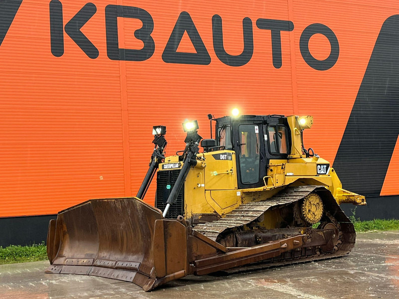 Caterpillar D 6 T LGP RIPPER - Buldooser: pilt 1 Caterpillar D 6 T LGP RIPPER - Buldooser: pilt 1