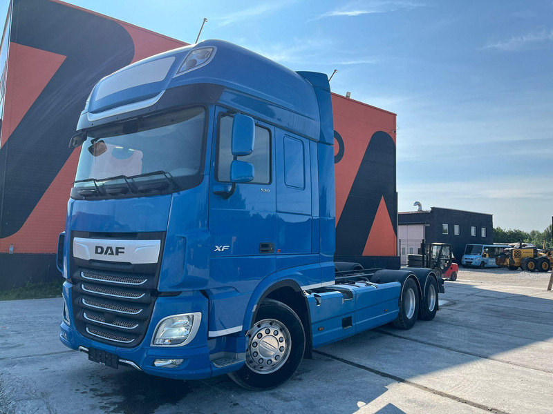 DAF XF 530 6x2 CHASSIS L=6120 mm - Kabiinišassiiga veoauto: pilt 2 DAF XF 530 6x2 CHASSIS L=6120 mm - Kabiinišassiiga veoauto: pilt 2