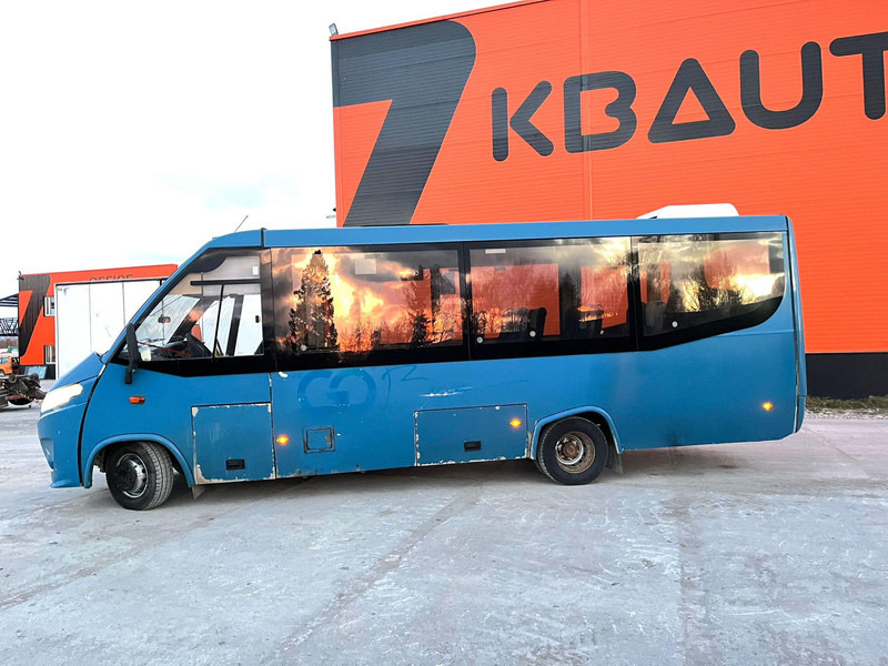 Iveco Kapena Thesi 7 PCS AVAILABLE /EURO 6 / 27 SEATS+5 STANDING / AC / AUXILIARY HEATING - Väikebuss, Mikrobuss: pilt 4 Iveco Kapena Thesi 7 PCS AVAILABLE /EURO 6 / 27 SEATS+5 STANDING / AC / AUXILIARY HEATING - Väikebuss, Mikrobuss: pilt 4