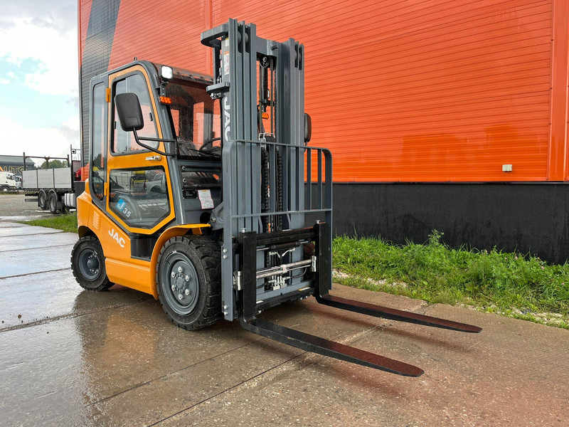 Jac CPCD 35 J NEW ! / RATED CAPACITY 3500 kg / LIFTING HEIGHT 4800 mm - Diiseltõstuk: pilt 4 Jac CPCD 35 J NEW ! / RATED CAPACITY 3500 kg / LIFTING HEIGHT 4800 mm - Diiseltõstuk: pilt 4