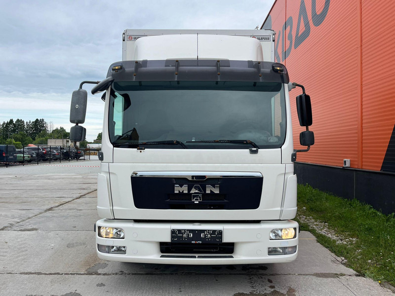 MAN TGL 12.220 4x2 BOX L=5945 mm - Kasti veoauto: pilt 2 MAN TGL 12.220 4x2 BOX L=5945 mm - Kasti veoauto: pilt 2