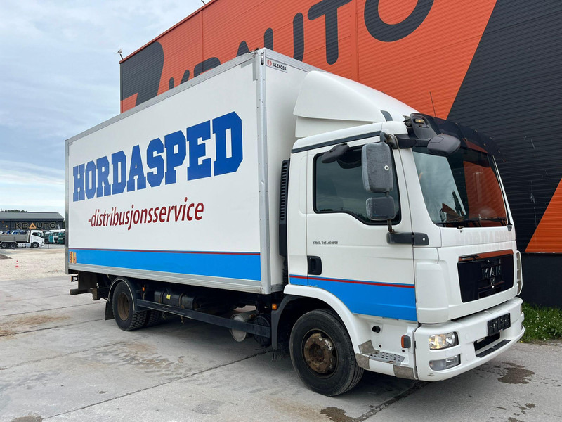 MAN TGL 12.220 4x2 BOX L=5945 mm - Kasti veoauto: pilt 3 MAN TGL 12.220 4x2 BOX L=5945 mm - Kasti veoauto: pilt 3