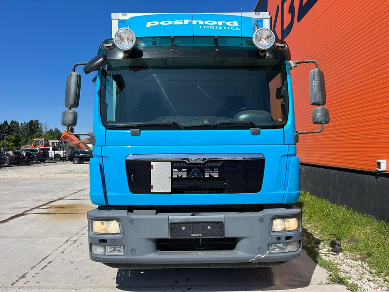 MAN TGM 15.250 4x2 BOX L=7531 mm - Kasti veoauto: pilt 2 MAN TGM 15.250 4x2 BOX L=7531 mm - Kasti veoauto: pilt 2