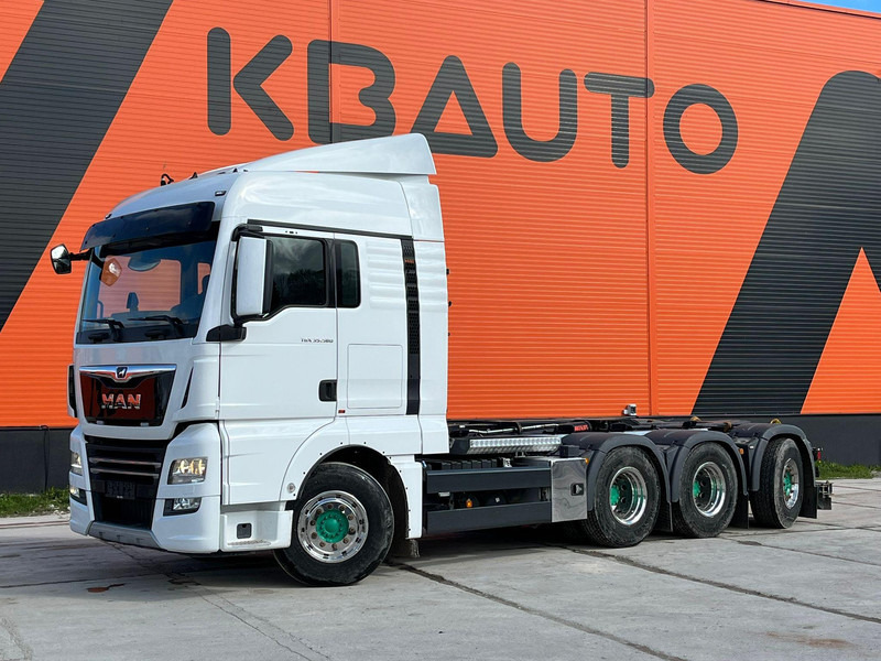 MAN TGX 35.580 8x4*4 MULTILIFT T 20 ton / L=5800 mm / INTARDER - Konkstõstukiga veoauto: pilt 1 MAN TGX 35.580 8x4*4 MULTILIFT T 20 ton / L=5800 mm / INTARDER - Konkstõstukiga veoauto: pilt 1