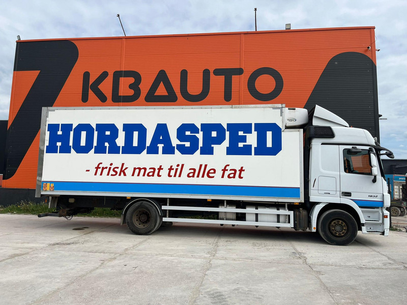Mercedes-Benz Actros 1832 4x2 SUPRA 850 Mt / BOX L=8226 mm - Külmutiga veoauto: pilt 5 Mercedes-Benz Actros 1832 4x2 SUPRA 850 Mt / BOX L=8226 mm - Külmutiga veoauto: pilt 5