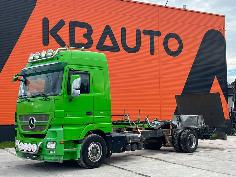 Mercedes-Benz Actros 1832 4x2 V6 ENGINE / CHASSIS L=7100 mm - Kabiinišassiiga veoauto: pilt 1 Mercedes-Benz Actros 1832 4x2 V6 ENGINE / CHASSIS L=7100 mm - Kabiinišassiiga veoauto: pilt 1