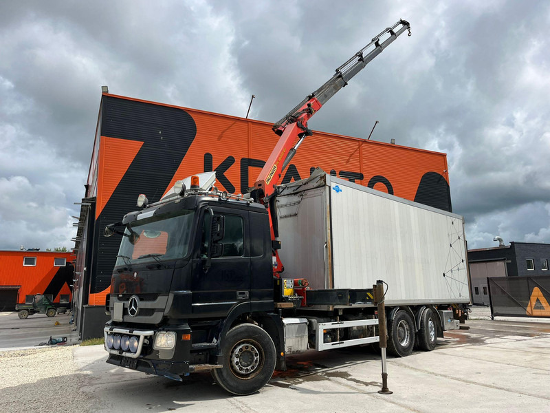 Mercedes-Benz Actros 2536 6x2*4 PK18002 / BOX L=6965 mm - Madelveok/ Platvormveok, Kraanaga veoauto: pilt 1 Mercedes-Benz Actros 2536 6x2*4 PK18002 / BOX L=6965 mm - Madelveok/ Platvormveok, Kraanaga veoauto: pilt 1
