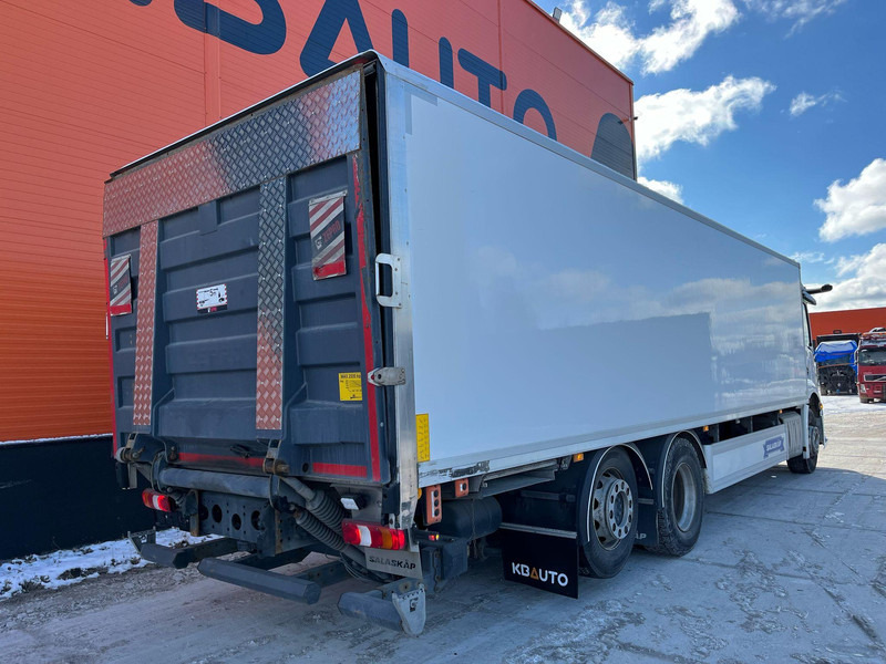 Kasti veoauto Mercedes-Benz Actros 2735 6x2*4 BOX L=8476 mm: pilt 6