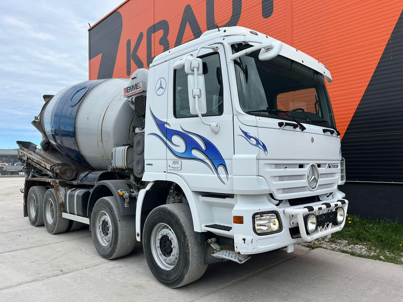Mercedes-Benz Actros 3241 8x4 MSM 9M 10m3 / FULL STEEL / HUB REDUCTION / CHUTE - Autobetoonisegisti: pilt 4 Mercedes-Benz Actros 3241 8x4 MSM 9M 10m3 / FULL STEEL / HUB REDUCTION / CHUTE - Autobetoonisegisti: pilt 4