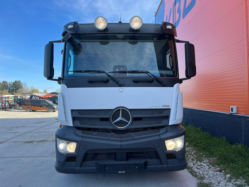 Mercedes-Benz Antos 2535 6x2*4 FOR SALE AS CHASSIS L=7788 mm - Kabiinišassiiga veoauto: pilt 3 Mercedes-Benz Antos 2535 6x2*4 FOR SALE AS CHASSIS L=7788 mm - Kabiinišassiiga veoauto: pilt 3