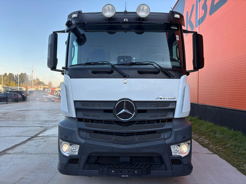 Mercedes-Benz Antos 2545 6x2*4 SUPRA 850 / BOX L=9489 mm / LOW MILEAGE ! - Külmutiga veoauto: pilt 2 Mercedes-Benz Antos 2545 6x2*4 SUPRA 850 / BOX L=9489 mm / LOW MILEAGE ! - Külmutiga veoauto: pilt 2