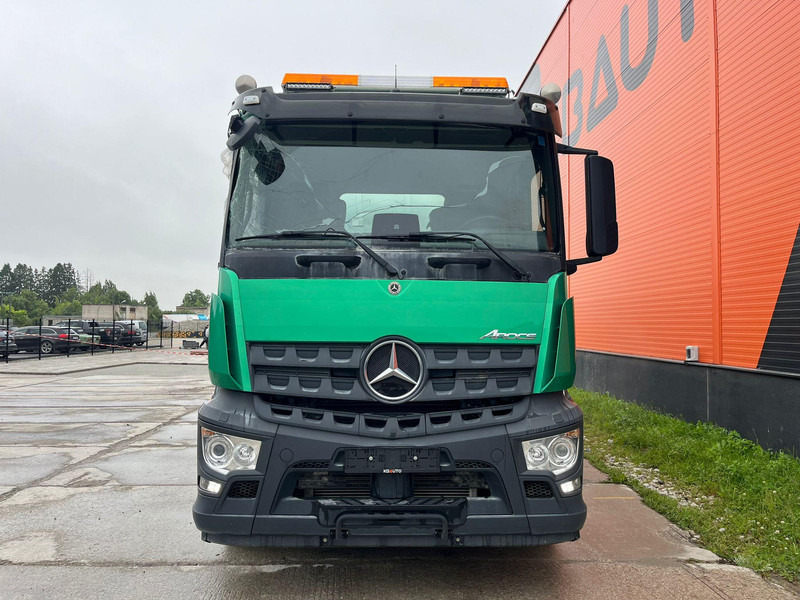 Mercedes-Benz Arocs 3246 8x4 DAMAGED ! / INTERMIX 10 m3 - Autobetoonisegisti: pilt 2 Mercedes-Benz Arocs 3246 8x4 DAMAGED ! / INTERMIX 10 m3 - Autobetoonisegisti: pilt 2