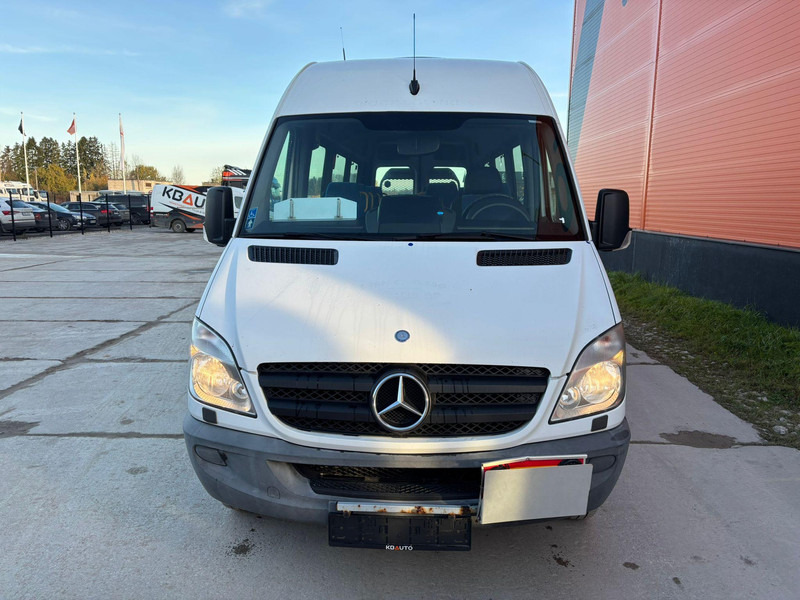 Mercedes-Benz Sprinter 516 CDI 12 SEATS / WHEELCHAIR LIFT - Väikebuss, Mikrobuss: pilt 2 Mercedes-Benz Sprinter 516 CDI 12 SEATS / WHEELCHAIR LIFT - Väikebuss, Mikrobuss: pilt 2