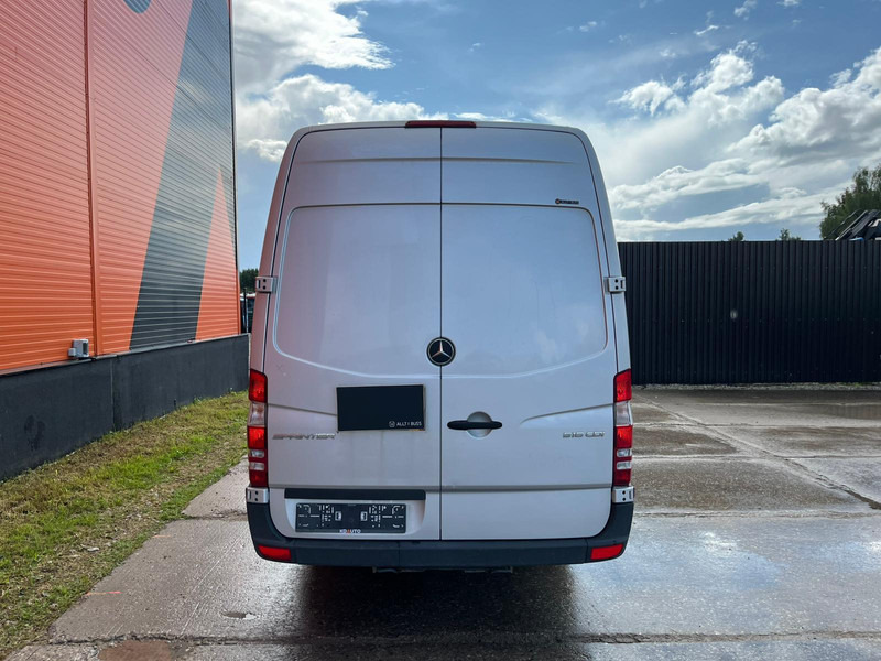 Mercedes-Benz Sprinter 516 CDI 19 +1 SEATS / DRIVER AC - Väikebuss, Mikrobuss: pilt 5 Mercedes-Benz Sprinter 516 CDI 19 +1 SEATS / DRIVER AC - Väikebuss, Mikrobuss: pilt 5