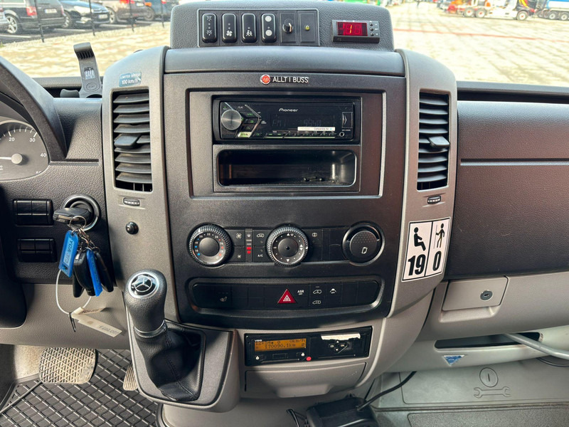 Väikebuss, Mikrobuss Mercedes-Benz Sprinter 516 CDI 19 + 1 SEATS: pilt 12 Väikebuss, Mikrobuss Mercedes-Benz Sprinter 516 CDI 19 + 1 SEATS: pilt 12