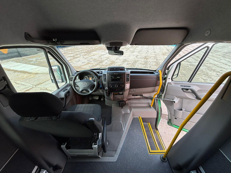 Väikebuss, Mikrobuss Mercedes-Benz Sprinter 516 CDI 19 + 1 SEATS: pilt 19 Väikebuss, Mikrobuss Mercedes-Benz Sprinter 516 CDI 19 + 1 SEATS: pilt 19