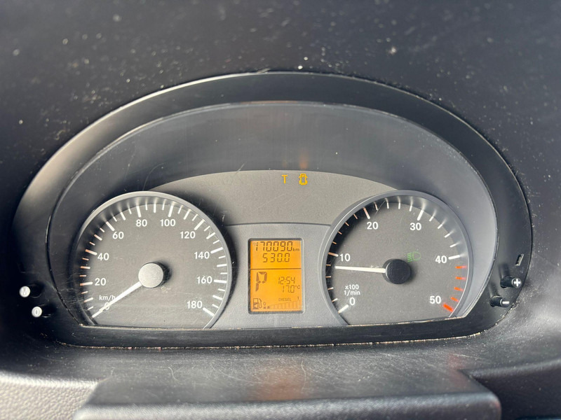 Väikebuss, Mikrobuss Mercedes-Benz Sprinter 516 CDI 19 + 1 SEATS: pilt 11 Väikebuss, Mikrobuss Mercedes-Benz Sprinter 516 CDI 19 + 1 SEATS: pilt 11