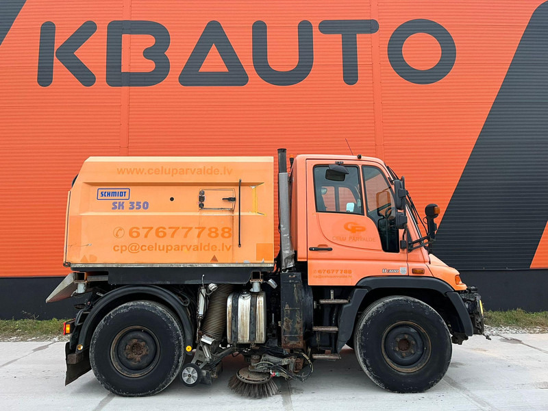 Mercedes-Benz UNIMOG U 300 4x4 TRILETY SK / 6918 hours - Tänavapühkimismasin: pilt 5 Mercedes-Benz UNIMOG U 300 4x4 TRILETY SK / 6918 hours - Tänavapühkimismasin: pilt 5