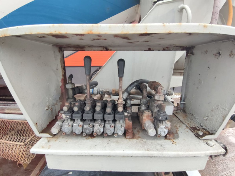 Betooniveo poolhaagis NOR SLEP SK 26 Stetter AM 10 SH: pilt 14 Betooniveo poolhaagis NOR SLEP SK 26 Stetter AM 10 SH: pilt 14