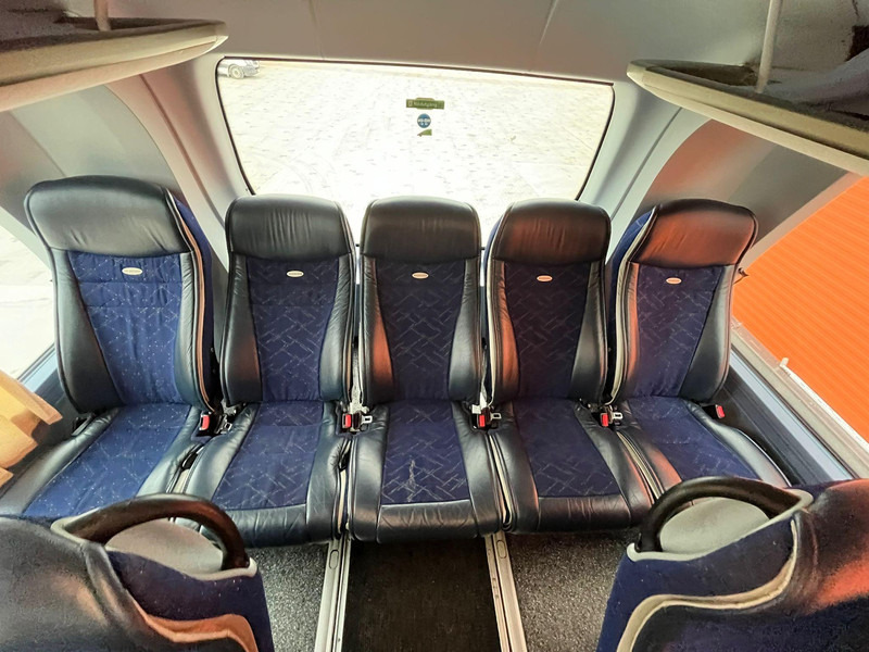 Kahekordne buss Neoplan SKYLINER L 6x2*4 77 SEATS / AC / AUXILIARY HEATING / WC: pilt 17 Kahekordne buss Neoplan SKYLINER L 6x2*4 77 SEATS / AC / AUXILIARY HEATING / WC: pilt 17