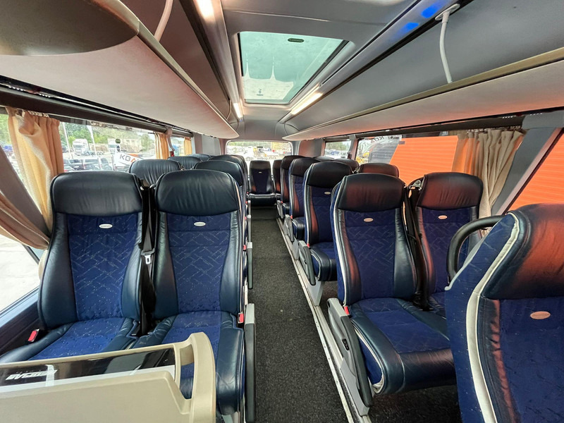 Kahekordne buss Neoplan SKYLINER L 6x2*4 77 SEATS / AC / AUXILIARY HEATING / WC: pilt 15 Kahekordne buss Neoplan SKYLINER L 6x2*4 77 SEATS / AC / AUXILIARY HEATING / WC: pilt 15