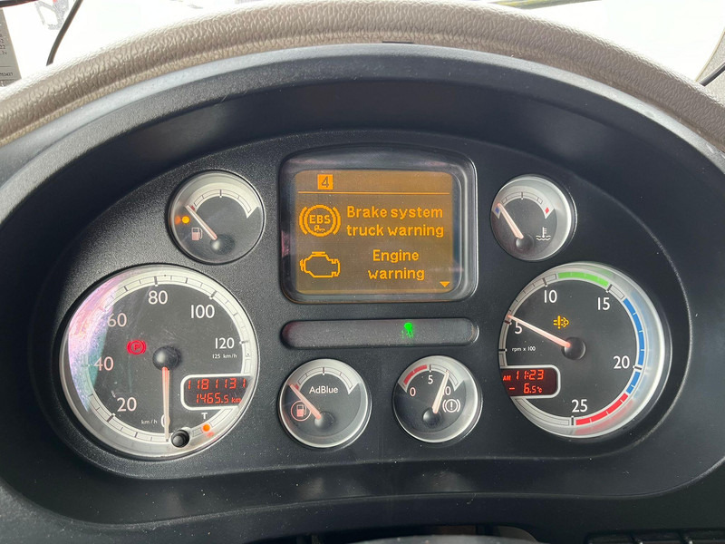 DAF XF 105.410 4x2 NOT ROADWORTHY ! / HYDRAULICS liising DAF XF 105.410 4x2 NOT ROADWORTHY ! / HYDRAULICS: pilt 15