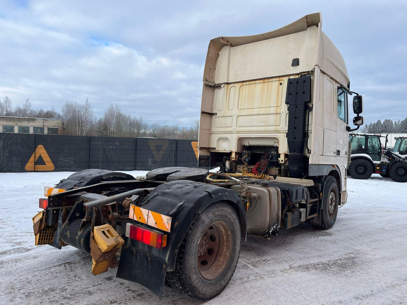 DAF XF 105.410 4x2 NOT ROADWORTHY ! / HYDRAULICS liising DAF XF 105.410 4x2 NOT ROADWORTHY ! / HYDRAULICS: pilt 6