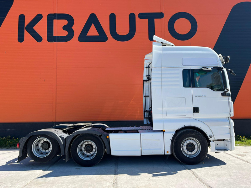 MAN TGX 28.510 6x2 XXL CAB / INTARDER / DOUBLE BOGIE - Sadulveok: pilt 5 MAN TGX 28.510 6x2 XXL CAB / INTARDER / DOUBLE BOGIE - Sadulveok: pilt 5