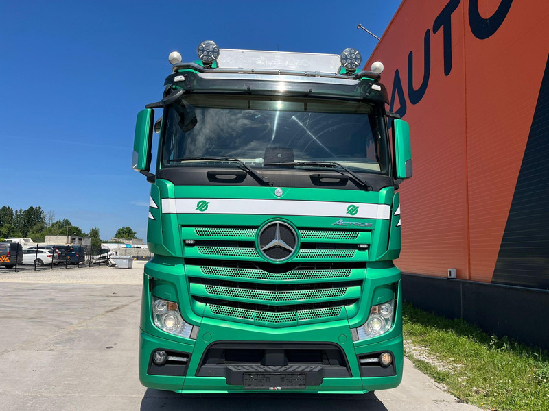 Mercedes-Benz Actros 2553 6x2 STREAMSPACE / RETARDER / PTO - Sadulveok: pilt 3 Mercedes-Benz Actros 2553 6x2 STREAMSPACE / RETARDER / PTO - Sadulveok: pilt 3