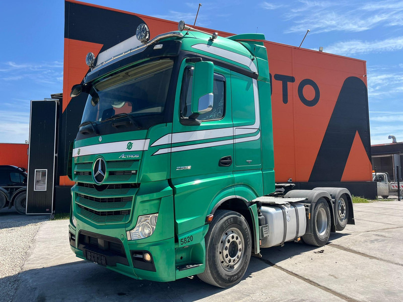 Mercedes-Benz Actros 2553 6x2 STREAMSPACE / RETARDER / PTO - Sadulveok: pilt 2 Mercedes-Benz Actros 2553 6x2 STREAMSPACE / RETARDER / PTO - Sadulveok: pilt 2