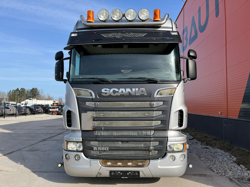 Scania R 560 4x2 CUSTOM INTERIOR - Sadulveok: pilt 3 Scania R 560 4x2 CUSTOM INTERIOR - Sadulveok: pilt 3