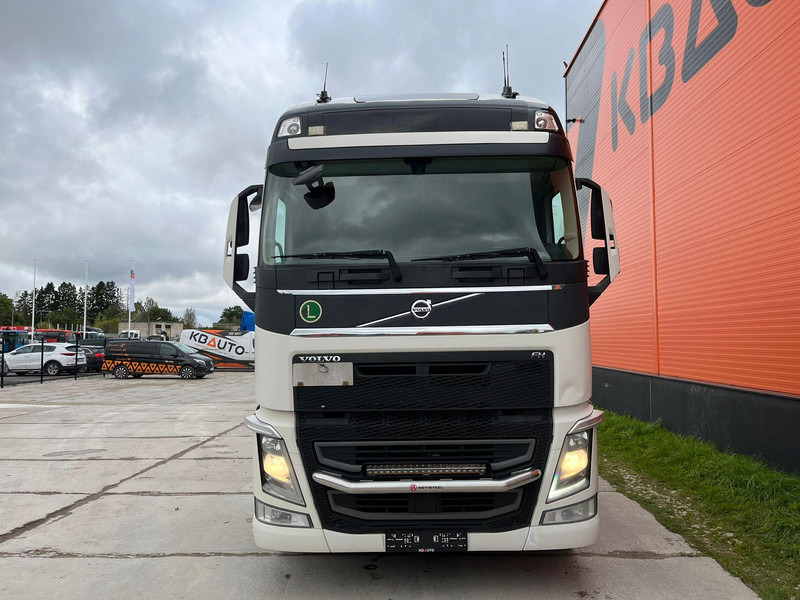 Volvo FH 500 6x2 GLOBE XL / DOUBLE BOGIE - Sadulveok: pilt 3 Volvo FH 500 6x2 GLOBE XL / DOUBLE BOGIE - Sadulveok: pilt 3