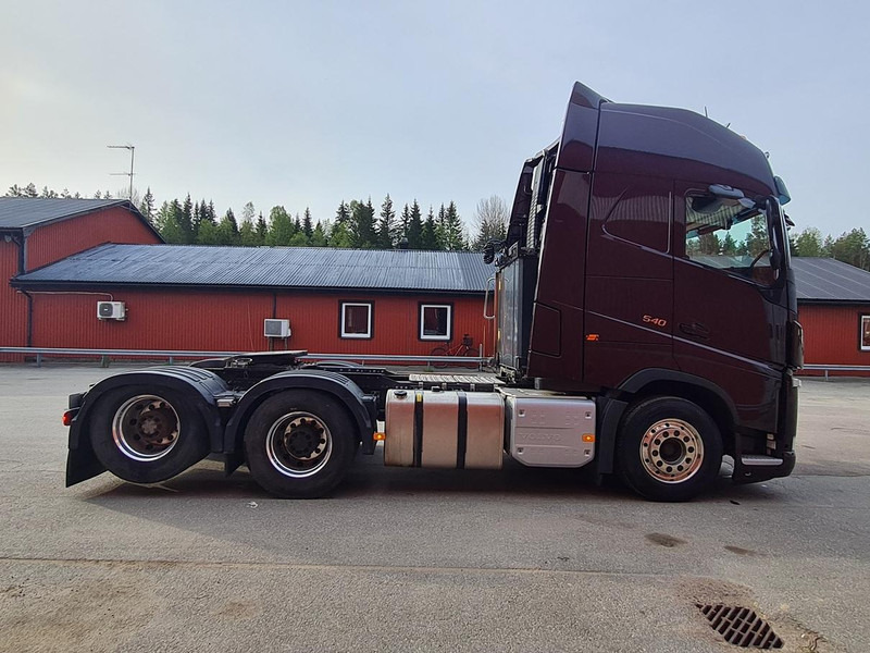 Volvo FH 540 6x4 GCW 100 ton / GLOBE XL / HYDRAULICS / TANDEM AXLE LIFT / HUB REDUCTION - Sadulveok: pilt 4 Volvo FH 540 6x4 GCW 100 ton / GLOBE XL / HYDRAULICS / TANDEM AXLE LIFT / HUB REDUCTION - Sadulveok: pilt 4