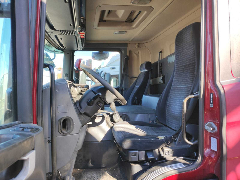Raam/ Konstruktsioon - Veoauto Scania P 230 DB4x2 / DC9 13 ENGINE / GEARBOX GR900: pilt 8