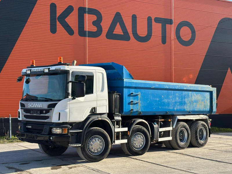 Scania P 440 8x4 RETARDER / FULL STEEL / BOX L=5850 mm - Kallurauto: pilt 1 Scania P 440 8x4 RETARDER / FULL STEEL / BOX L=5850 mm - Kallurauto: pilt 1