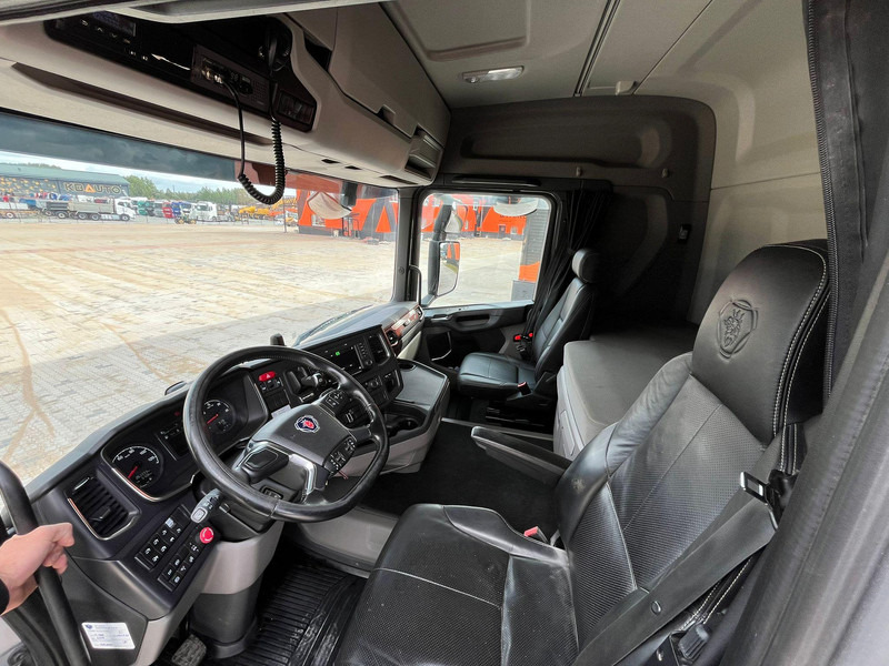 Scania R 500 8x4 RETARDER / FULL STEEL / BIG AXLE / BOX L=5598 mm liising Scania R 500 8x4 RETARDER / FULL STEEL / BIG AXLE / BOX L=5598 mm: pilt 19