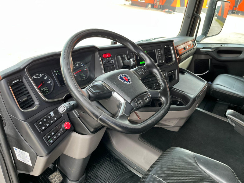 Scania R 500 8x4 RETARDER / FULL STEEL / BIG AXLE / BOX L=5598 mm liising Scania R 500 8x4 RETARDER / FULL STEEL / BIG AXLE / BOX L=5598 mm: pilt 16